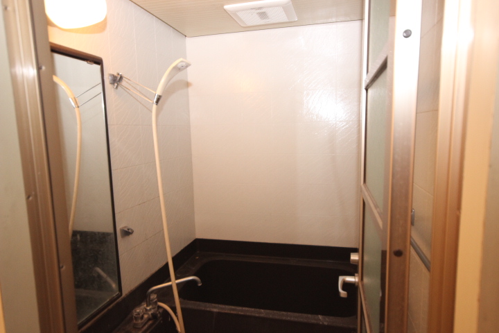 Bath. bus ・ Restroom!