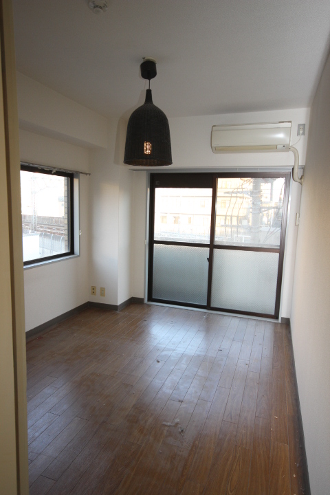 Other room space. Western-style 6 tatami flooring