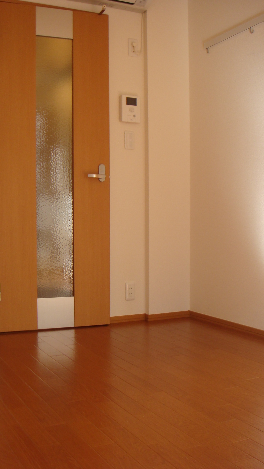 Living and room. ※ It is a photograph of another room
