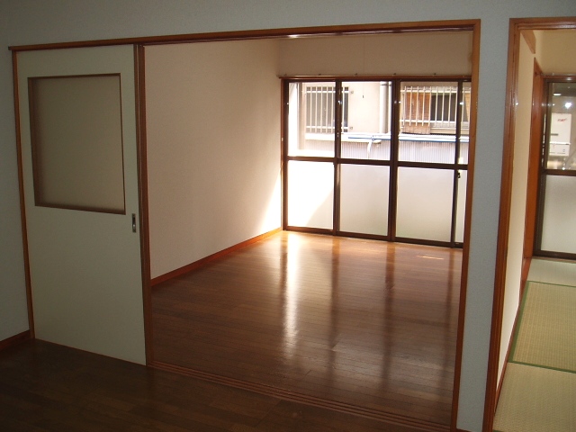 Living and room