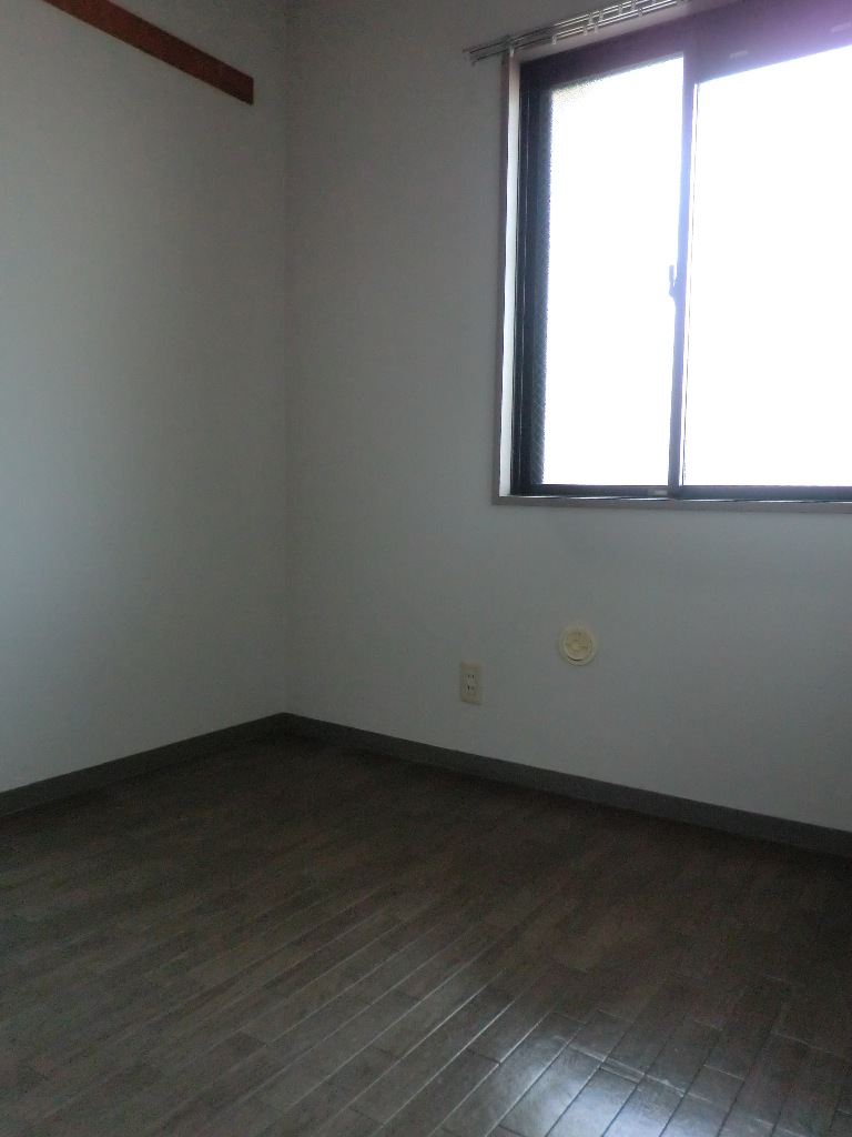 Living and room. Western-style 4.0 tatami mats (1)