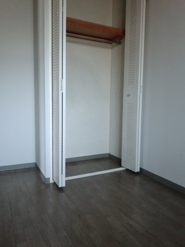 Living and room. Western-style 4.0 tatami mats (2)