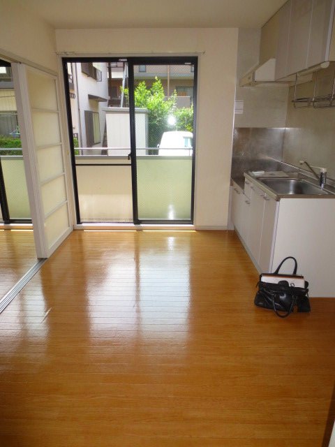 Living and room