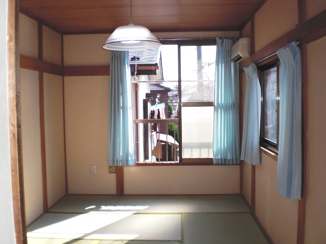 Living and room