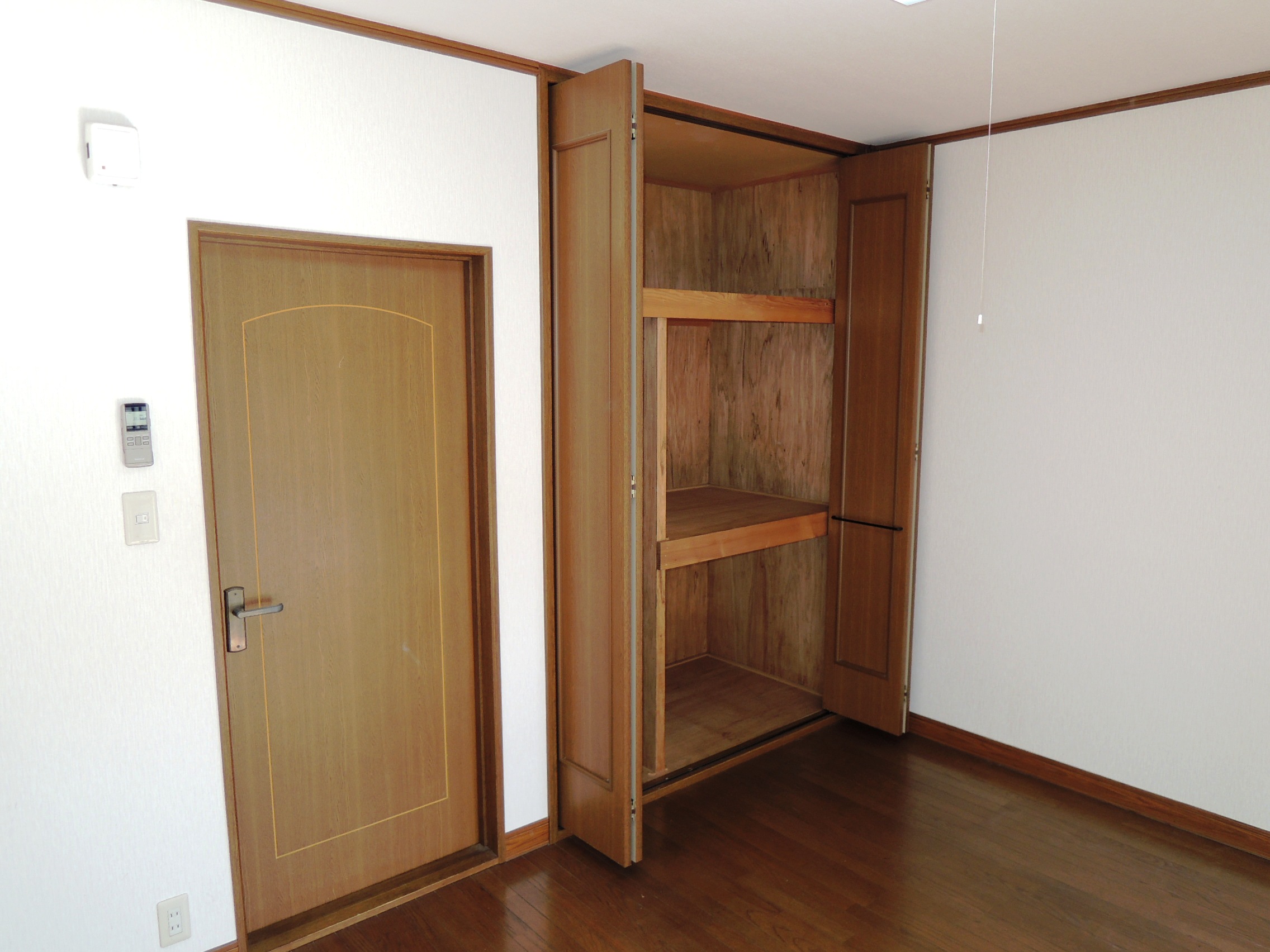 Living and room