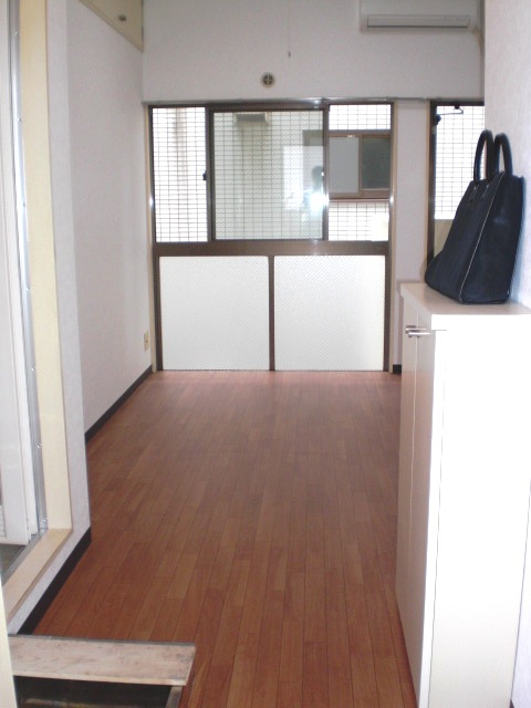 Living and room