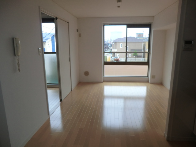 Living and room