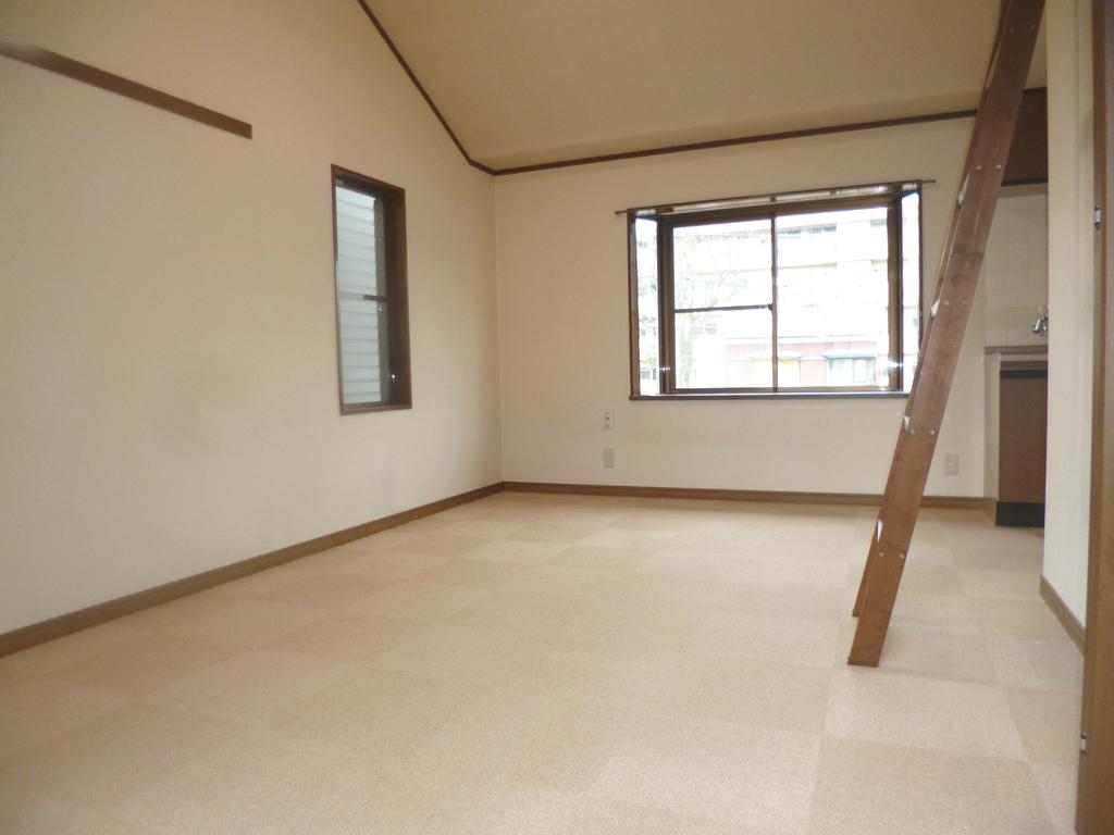 Living and room