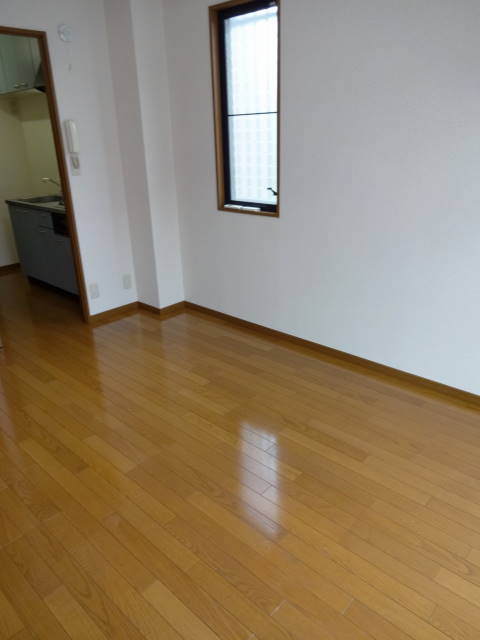 Other room space. 201, Room only two faces lighting ☆