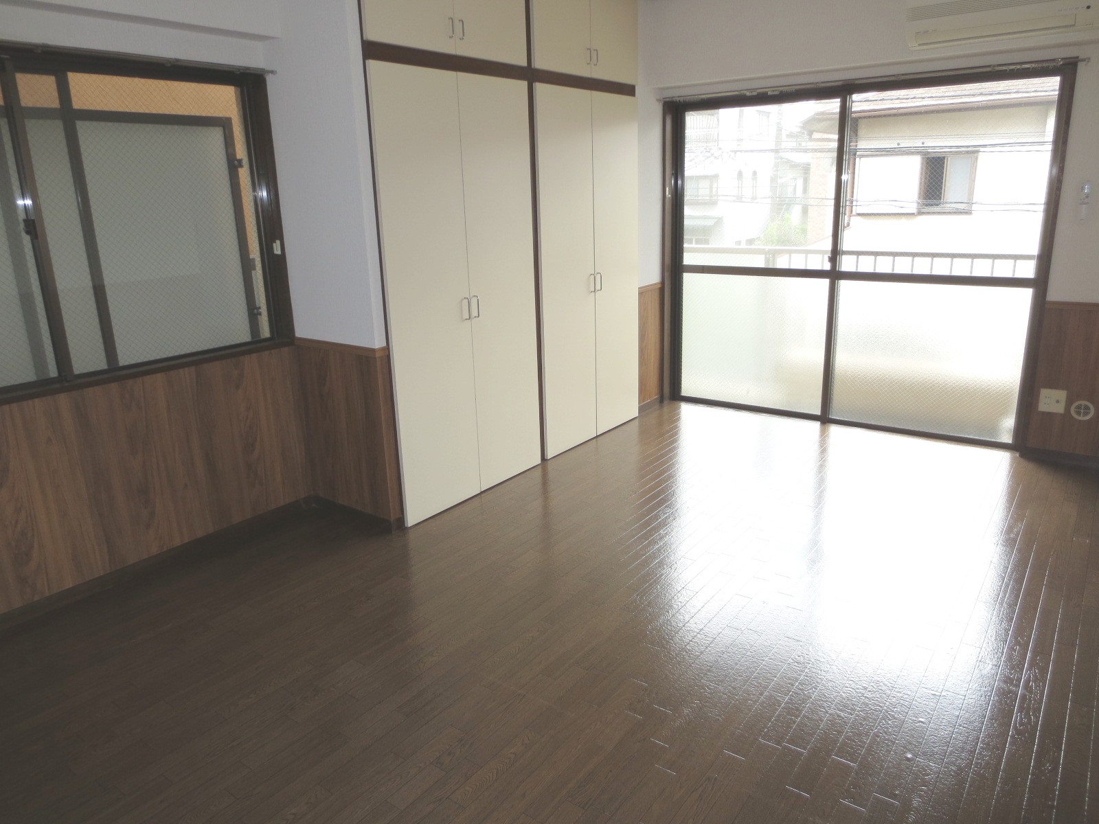Living and room