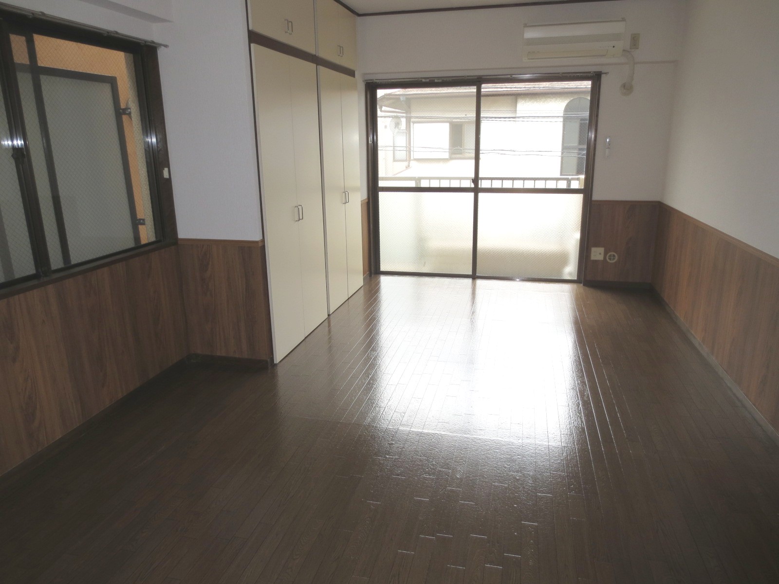 Living and room