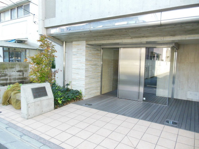 lobby. Entrance