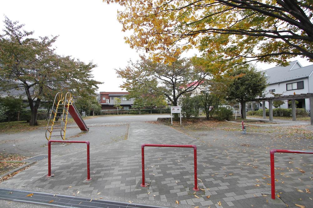 park. Kizukisumiyoshi to South Park 510m