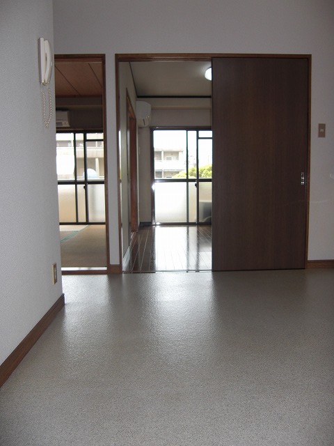 Living and room