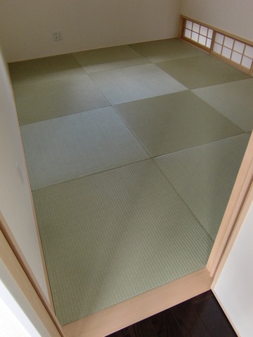 Other room space. Japanese-style room about 6 quires Ryukyu tatami
