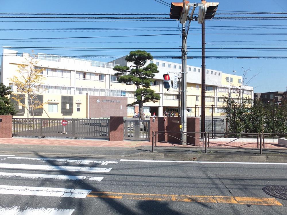 Primary school. 219m to Miyauchi Elementary School