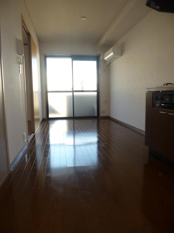 Living and room
