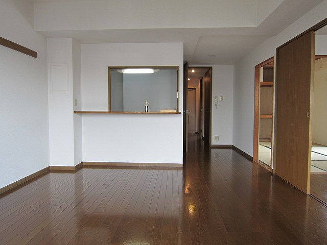 Living and room