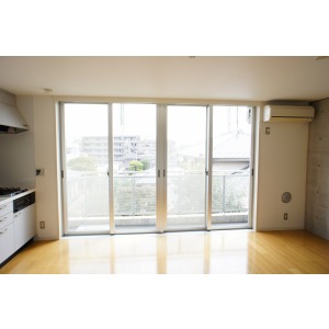 Living and room