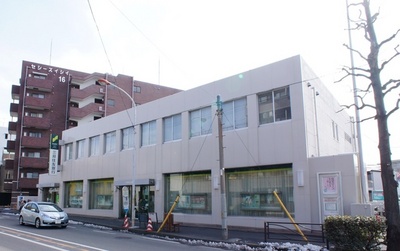Bank. Sumitomo Mitsui Banking Corporation Musashi Nakahara 200m to the branch (Bank)