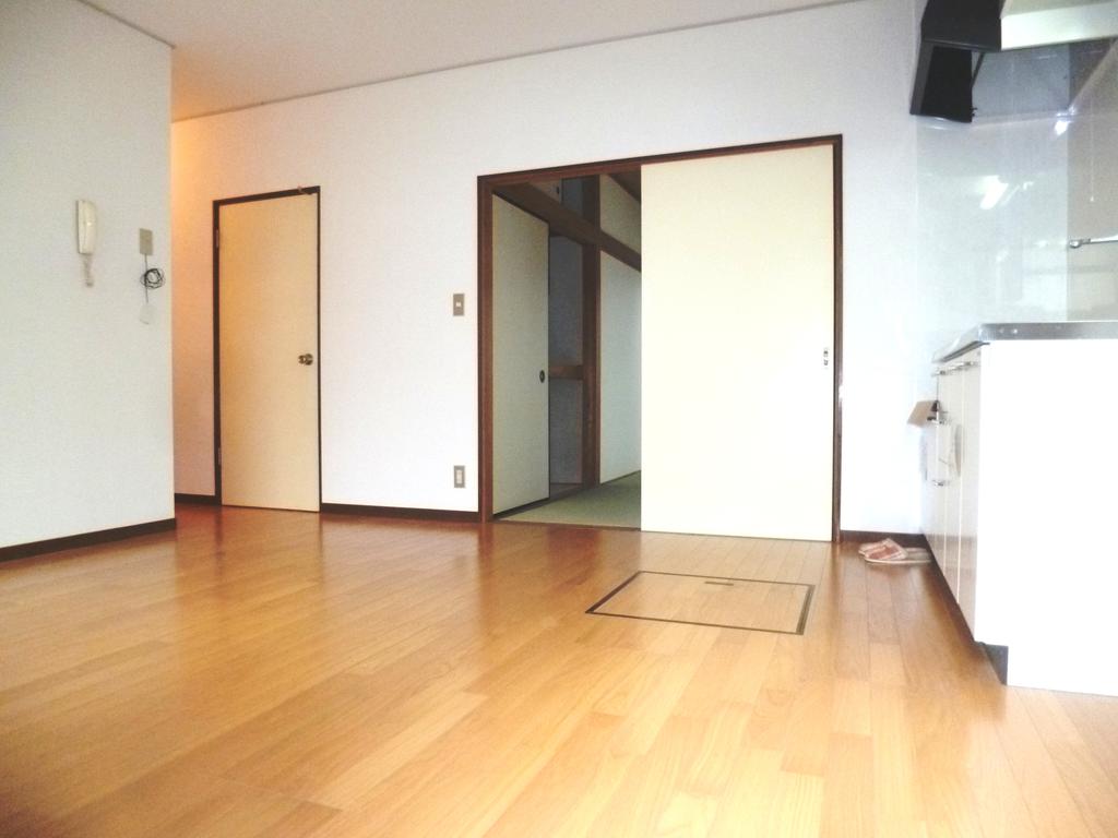 Living and room