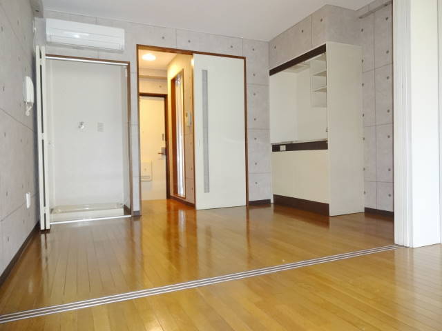 Living and room