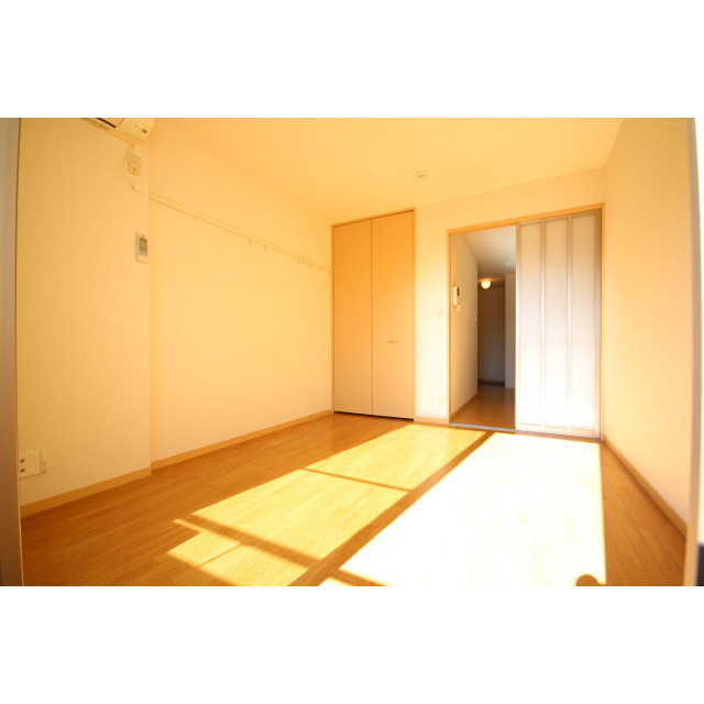Living and room. Day preeminent room