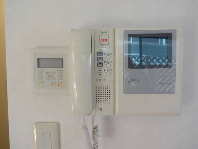 Other Equipment. TV Intercom ・ With floor heating ☆ 