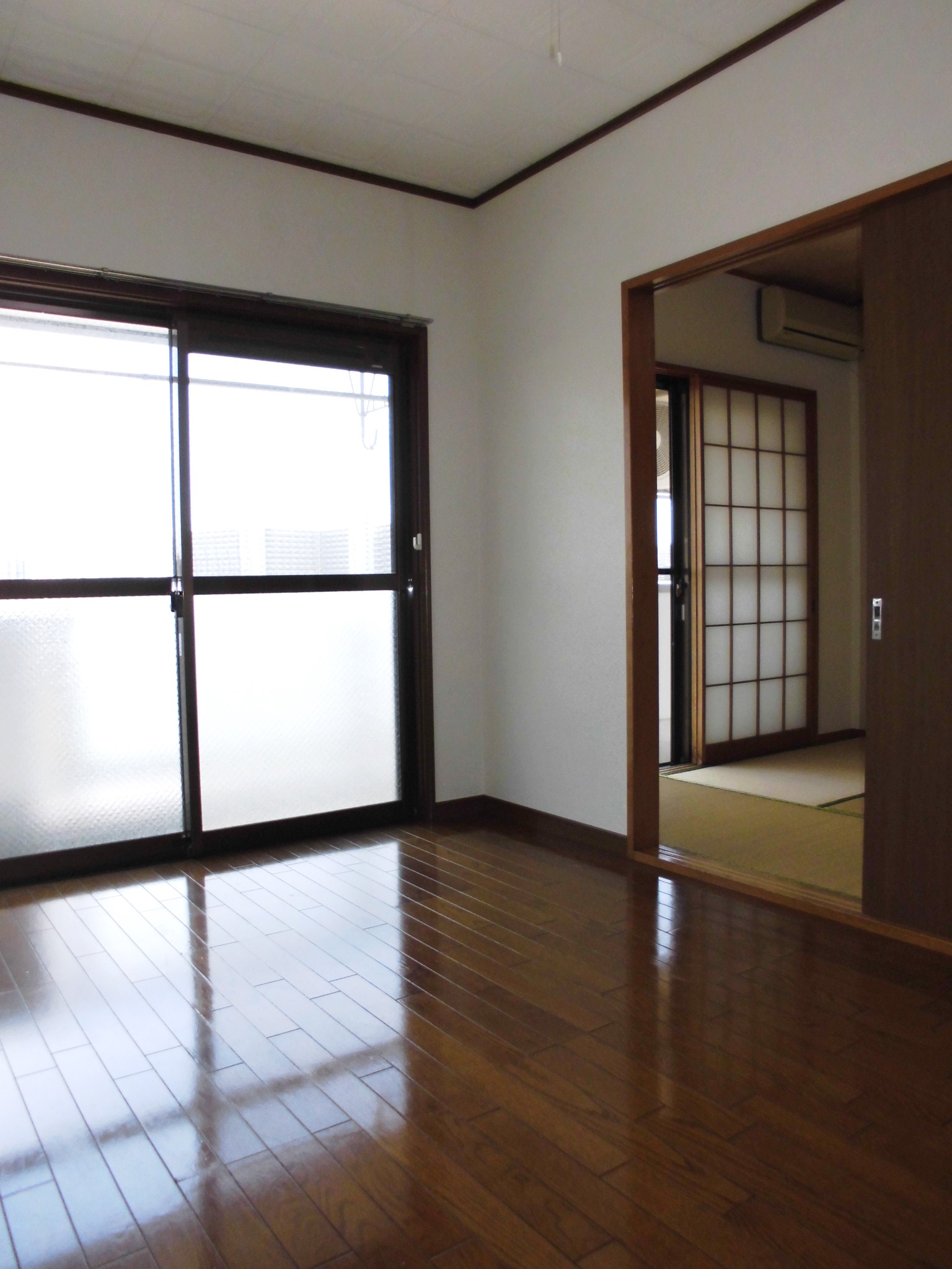 Living and room