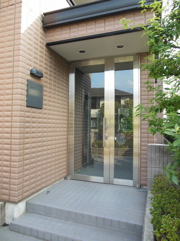 lobby. Entrance