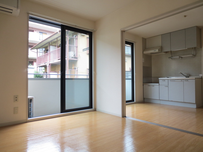 Living and room