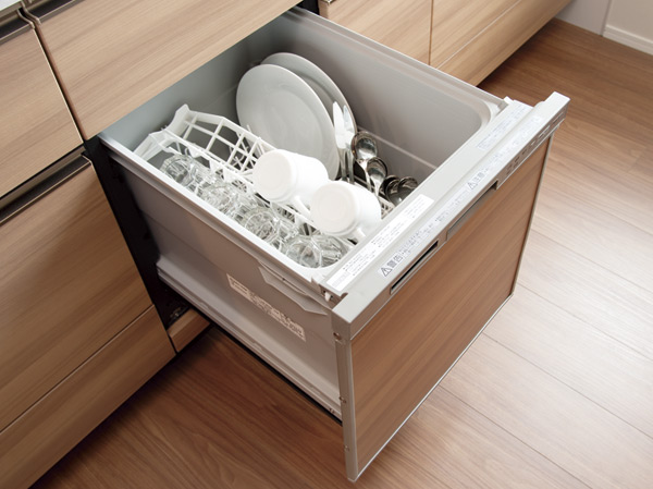 Kitchen.  [Dishwasher] Easy comfortable cleanup of tableware. You can also expect water-saving effect.