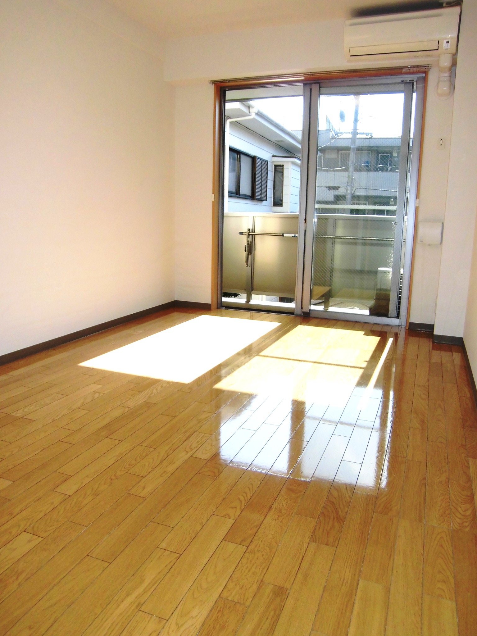 Living and room