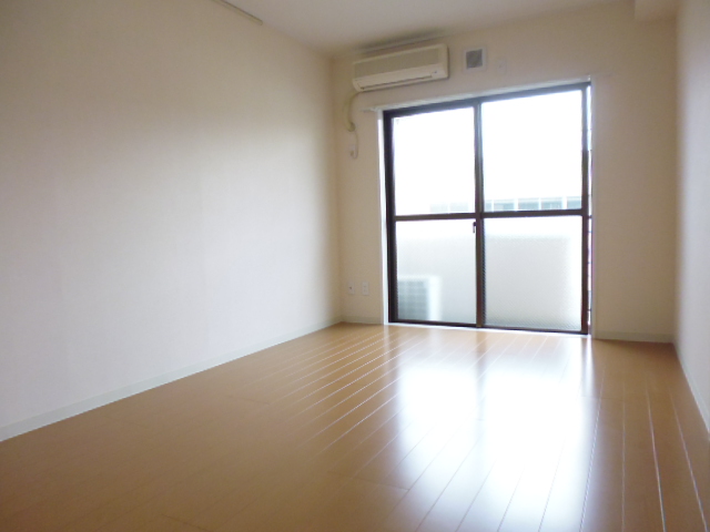 Other room space