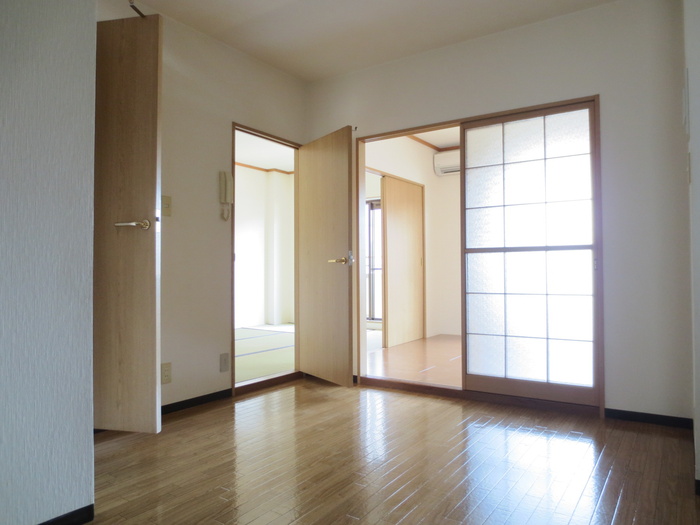 Living and room