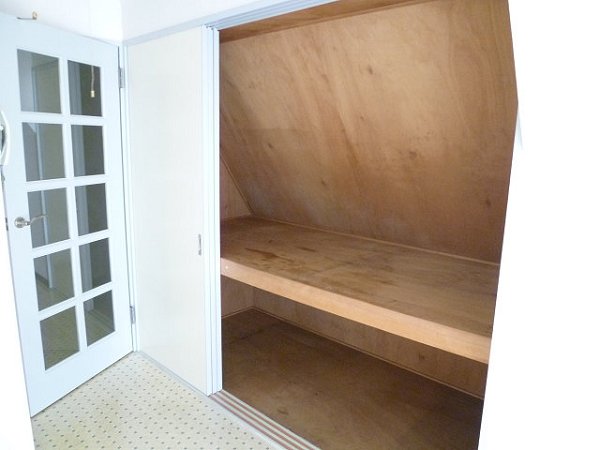 Other room space