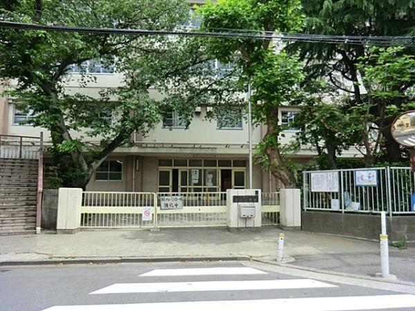 Primary school. Tamagawa until elementary school 645m