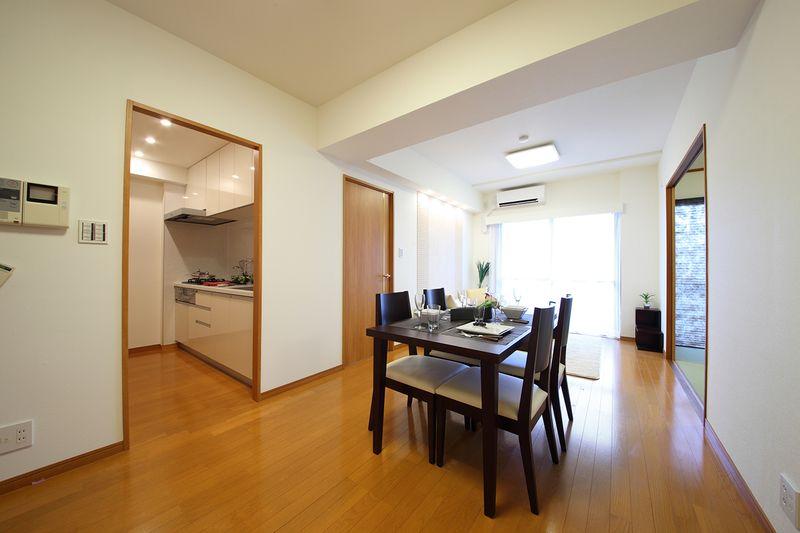 Floor plan. 4LDK+S, Price 39,900,000 yen, Footprint 83.3 sq m , Balcony area 11.03 sq m living