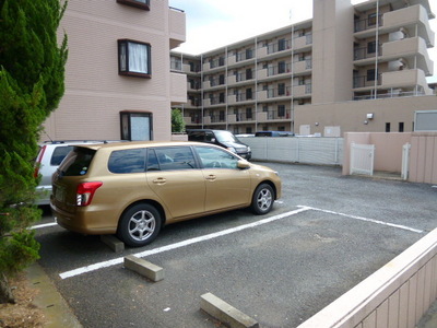 Parking lot