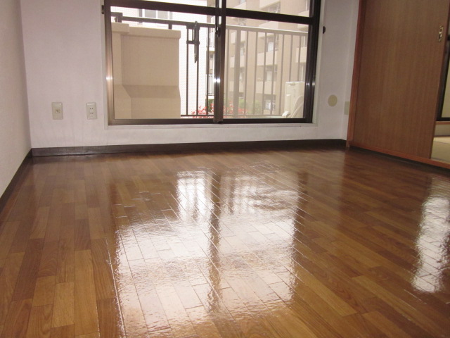 Living and room