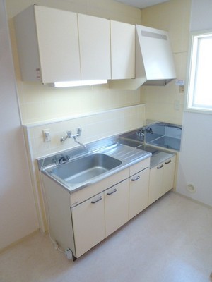 Kitchen. Gasukitchin allowed