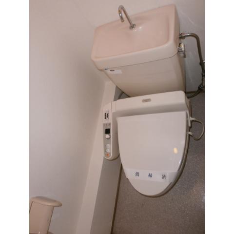 Toilet