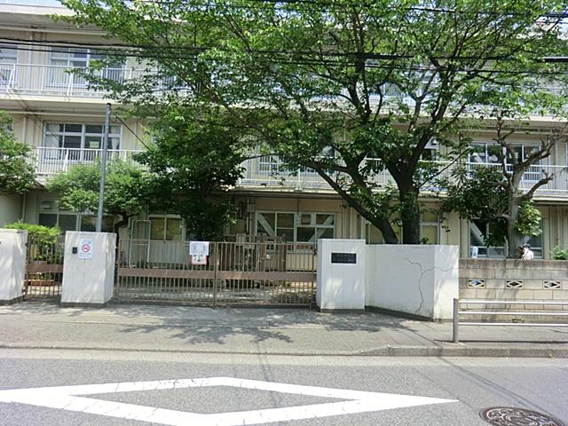 Primary school. 600m to Kawasaki Univ Yato Elementary School