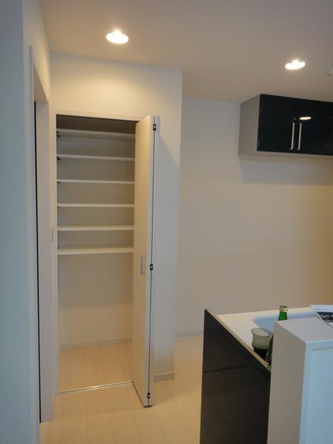 Same specifications photos (Other introspection). It will be in the same specification