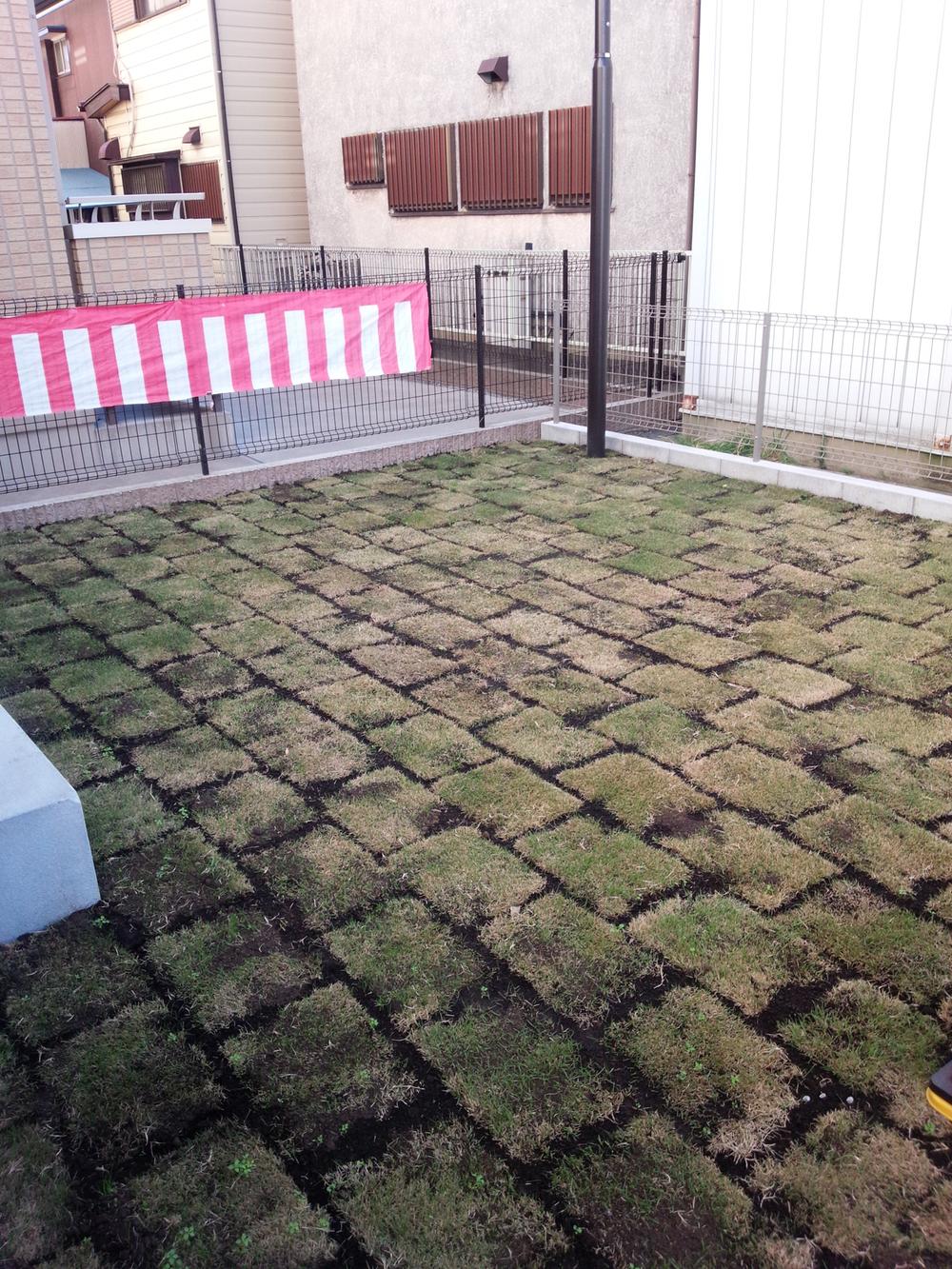 Garden. Again it's garden of single-family is a good! Gardening and hobbies. You can also enjoy something barbecue call your friends on the weekend!