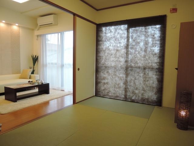Non-living room. 6-mat Japanese-style room