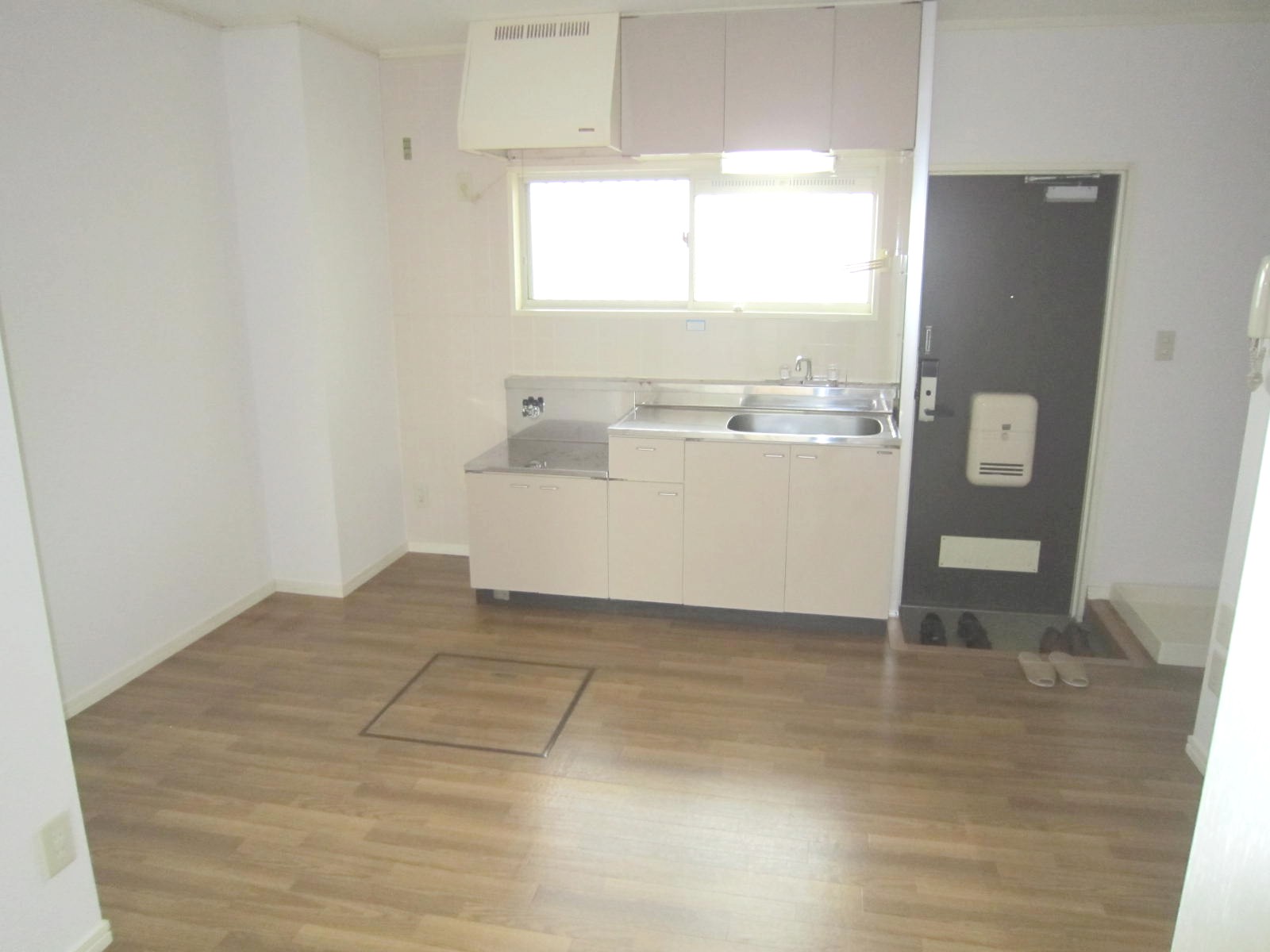 Living and room
