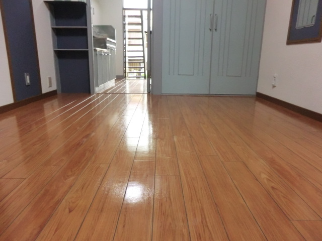 Living and room