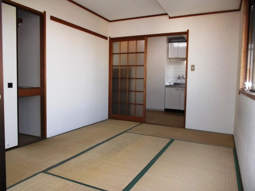 Other room space