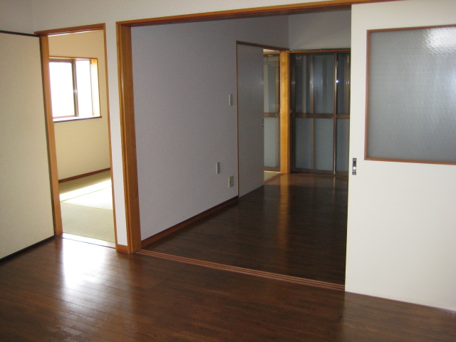 Living and room